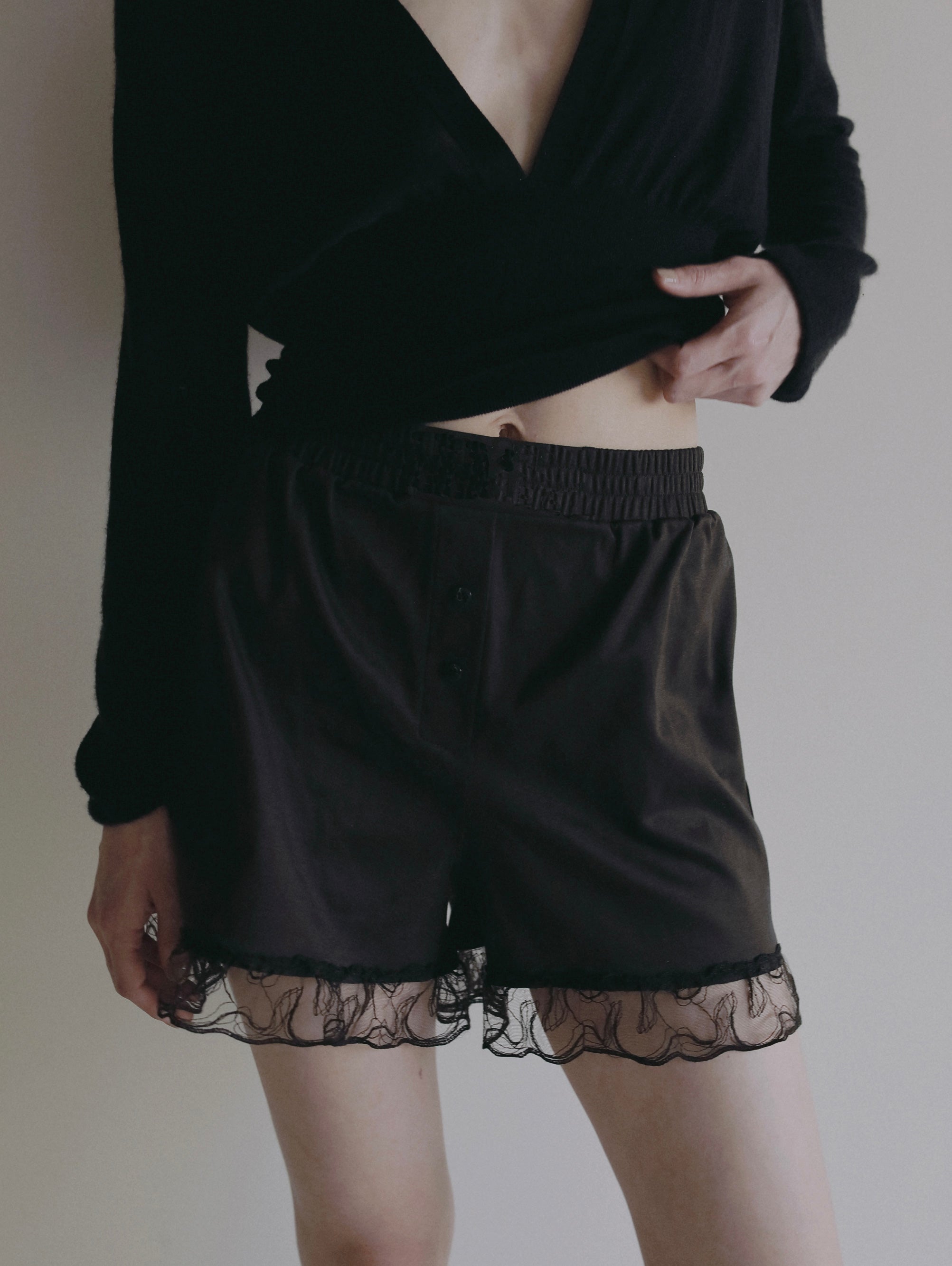 〈2026AW〉SILKY COTTON LOUNGE PERIOD SHORTS