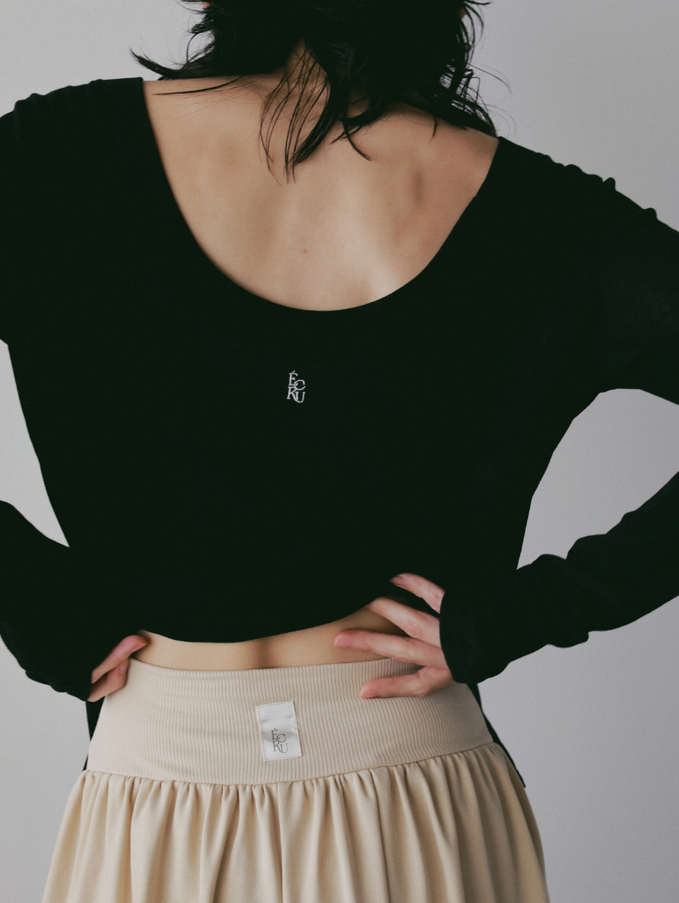 OPEN BACK SHEER LOUNGE TOP