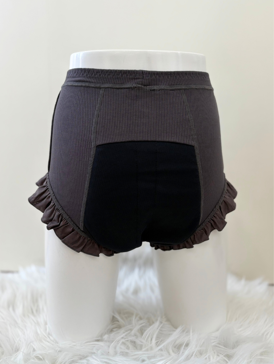 NUANCE WAVE JUNIOR PERIOD SHORTS