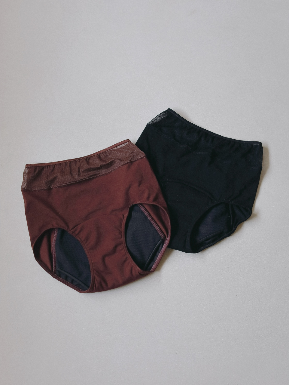 〈2026AW〉SHEER NET STRIPE PERIOD SHORTS