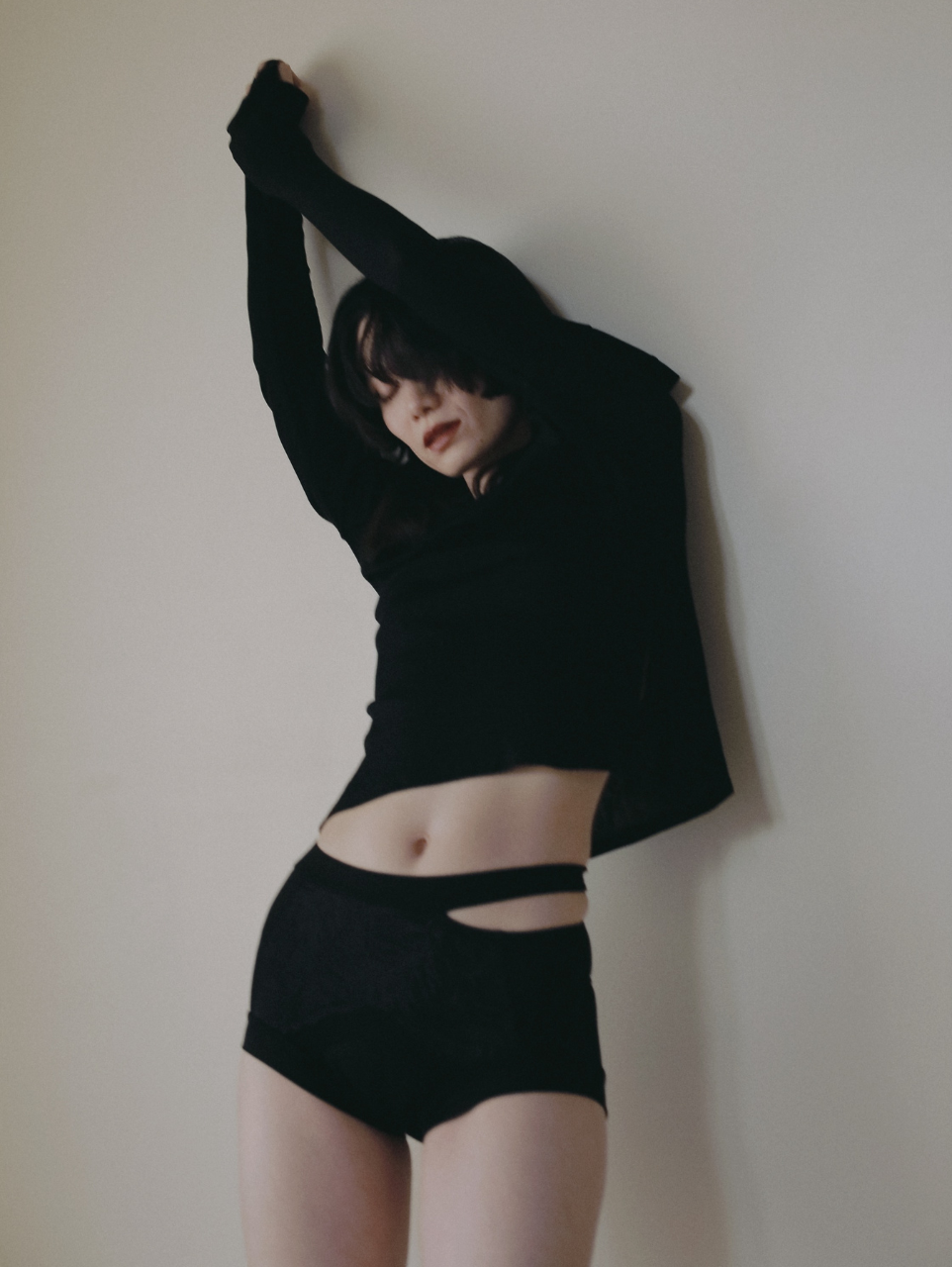 LACE CUTOUT PERIOD SHORTS
