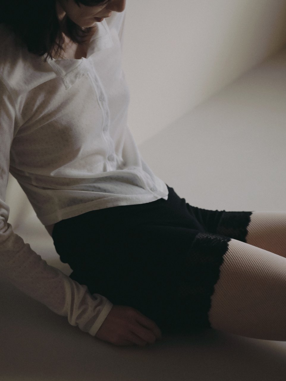 〈2026AW〉CASHMERE BLEND LACE TRIM BOXER SHORTS