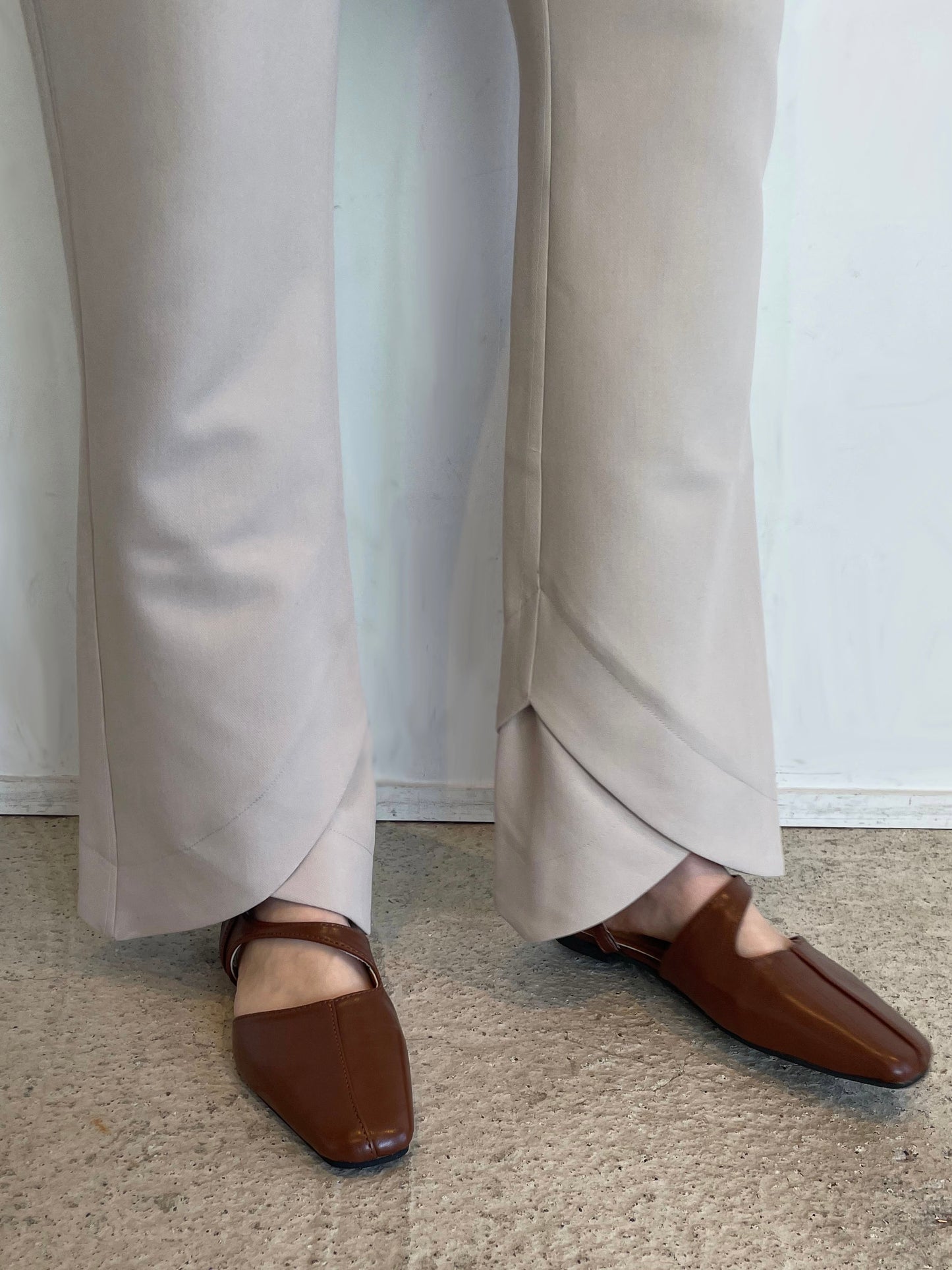 SCALLOP SLIT FLARE PANTS