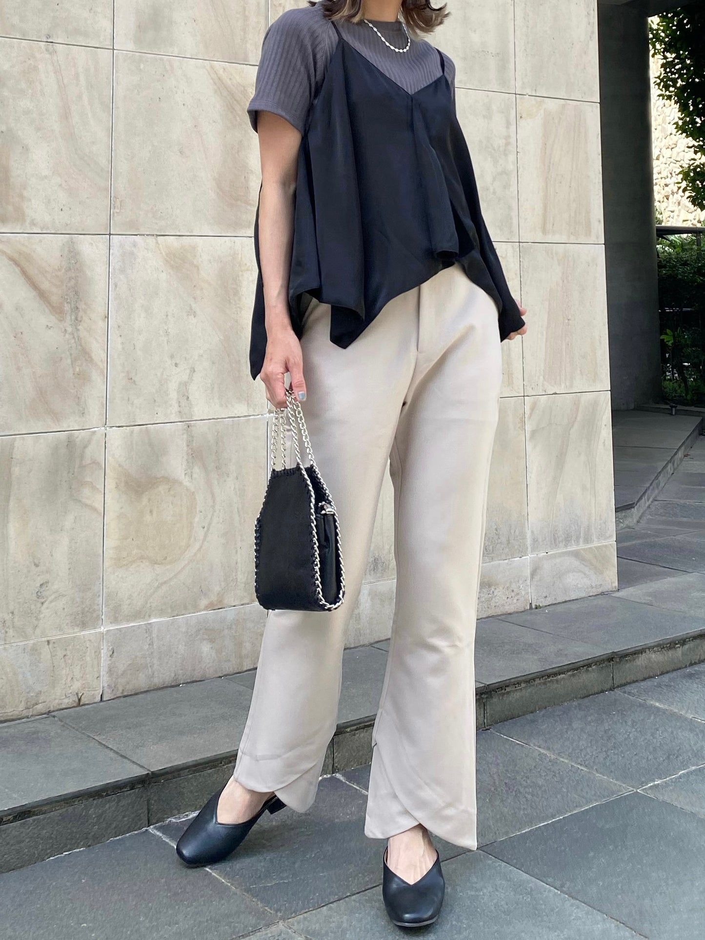 SCALLOP SLIT FLARE PANTS
