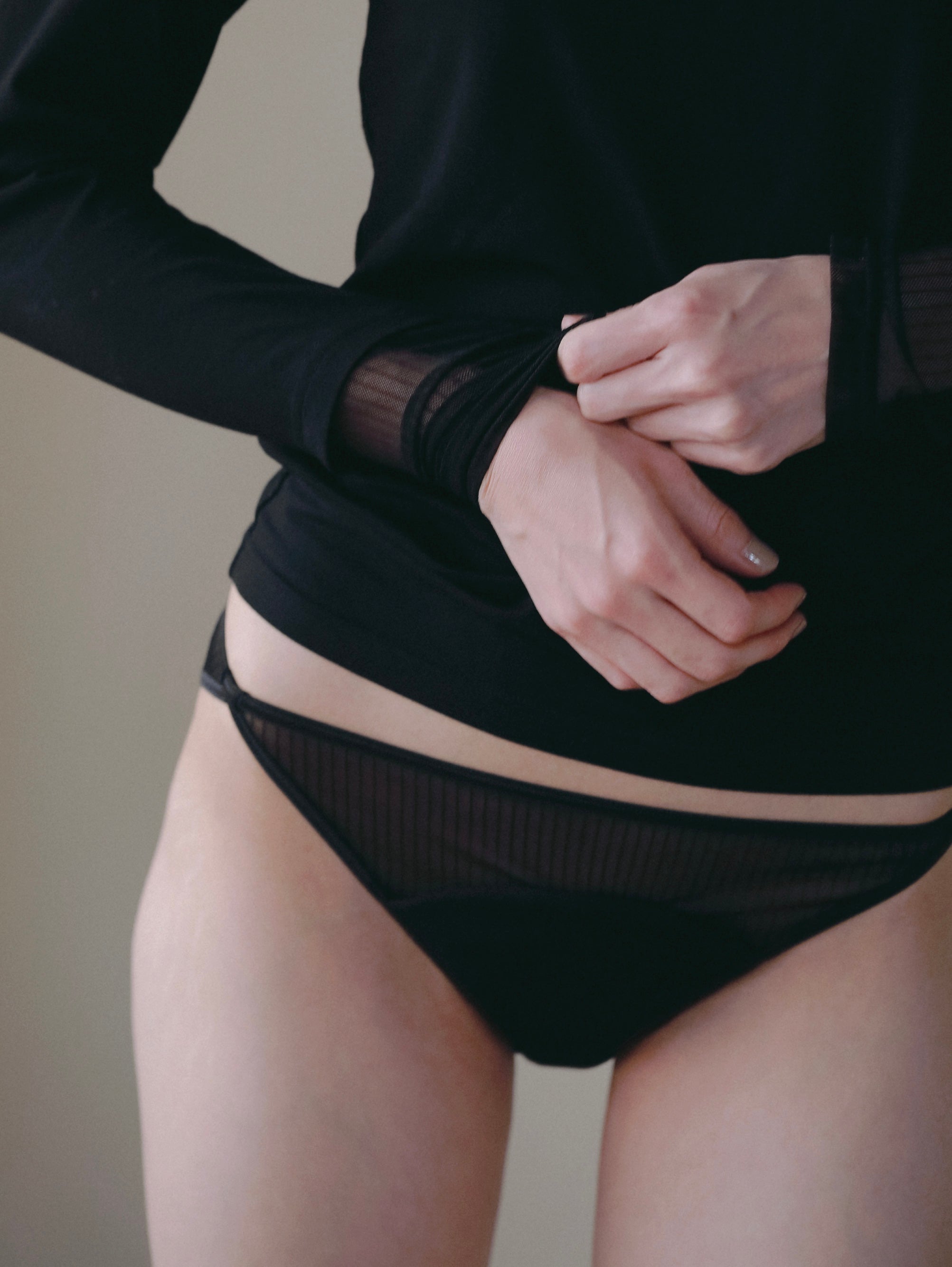 〈PRE ORDER〉SHEER NET STRIPE PERIOD SHORTS LIGHT