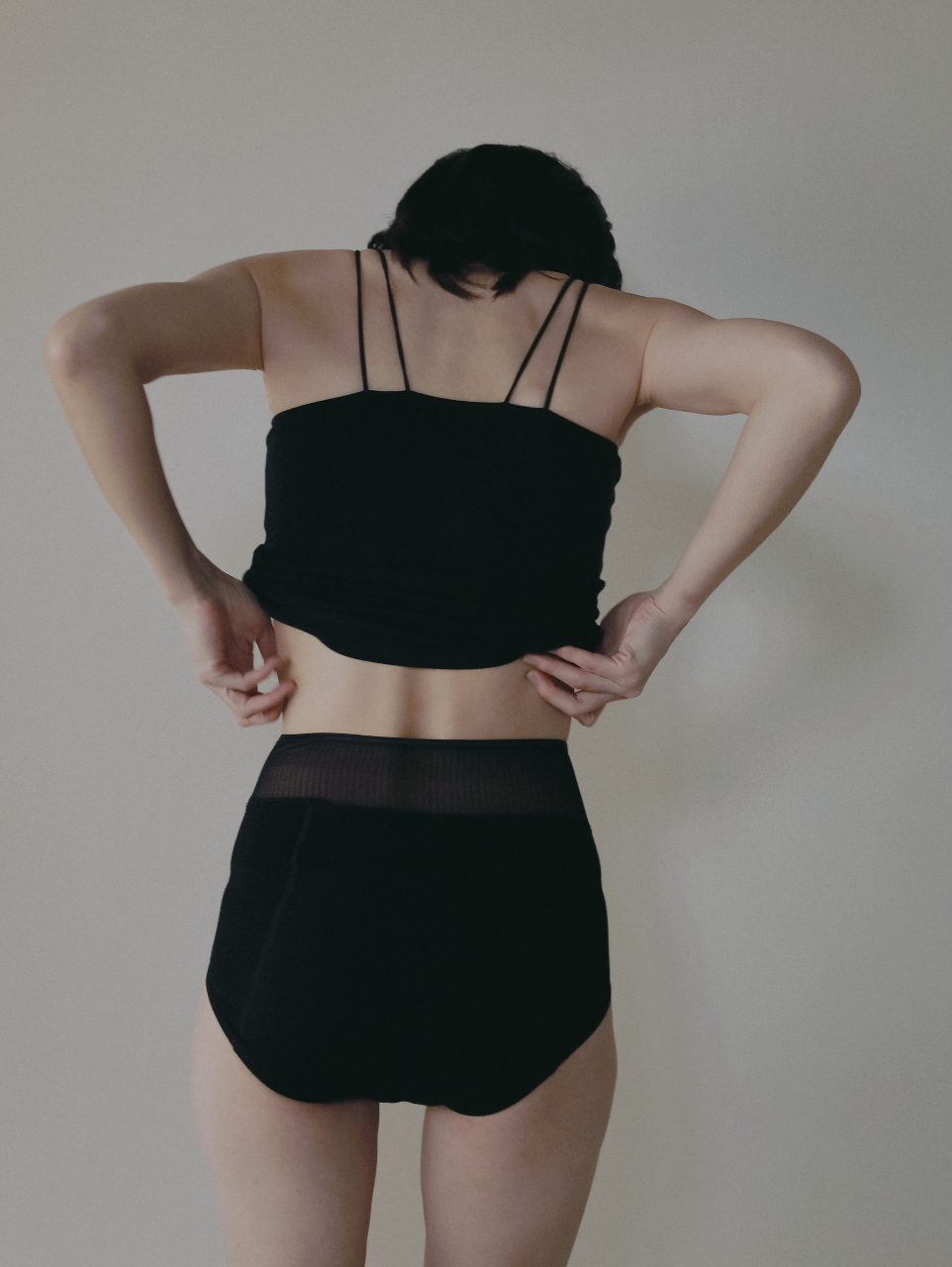 〈2026AW〉SHEER NET STRIPE PERIOD SHORTS