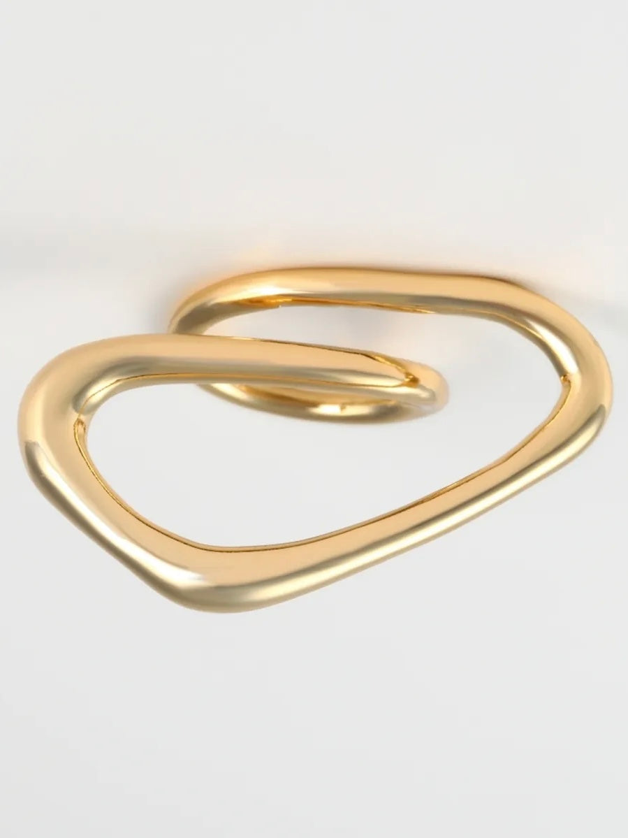 Nuance line triangle Ring